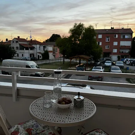 Lolula Apartment Porec